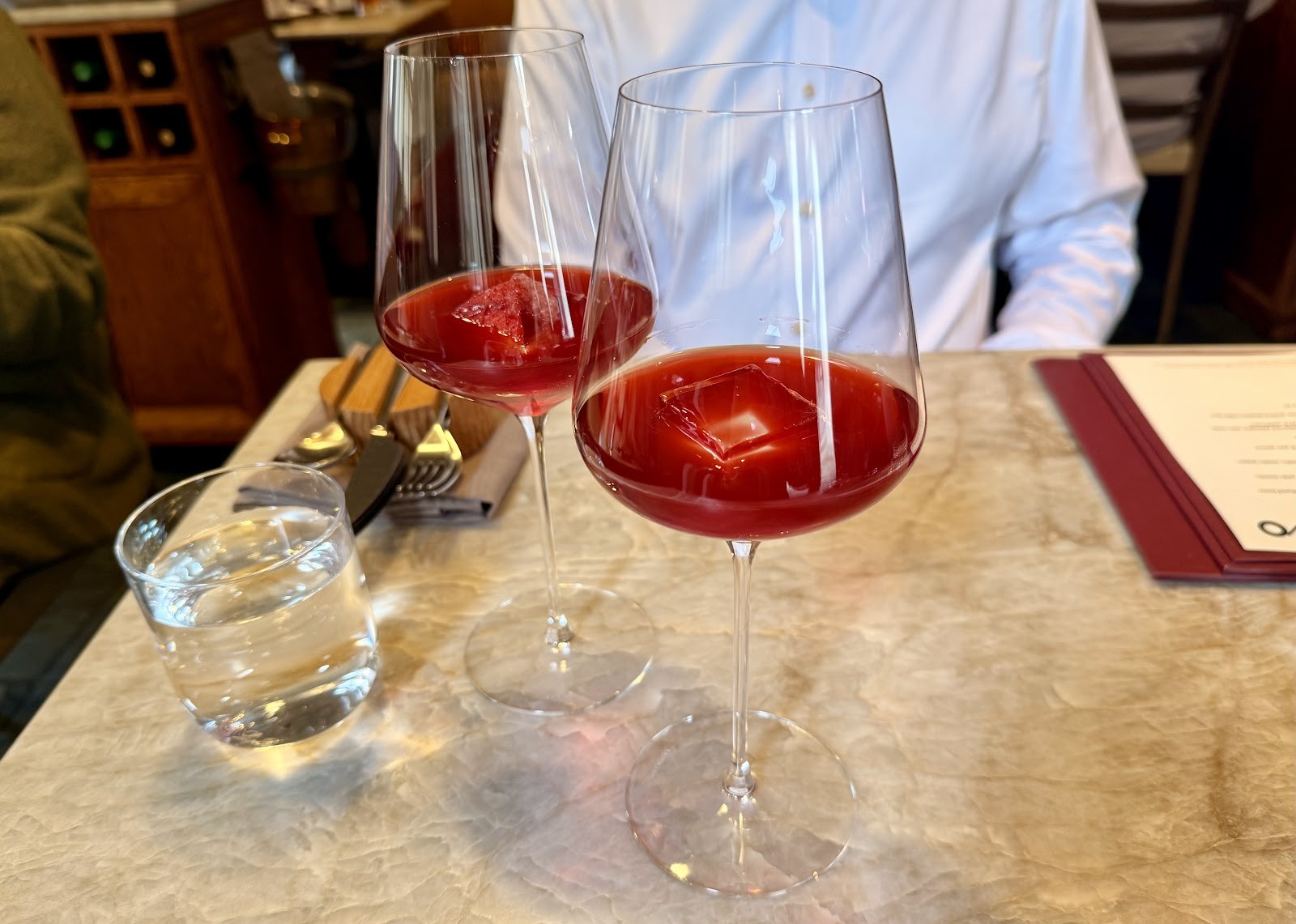 Plates Restaurant & Food Studio: food & drinks