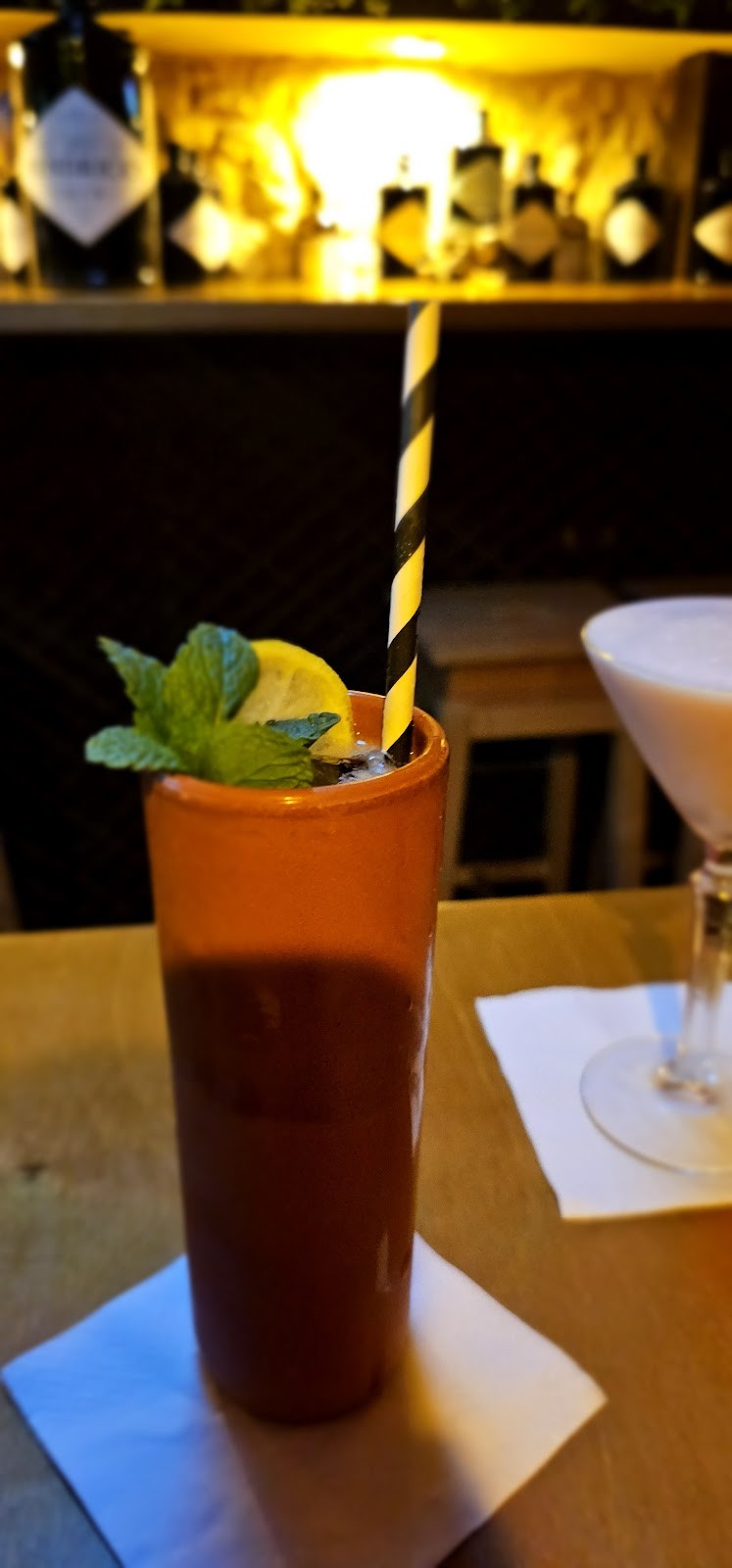 The Botanical Den: food & drinks