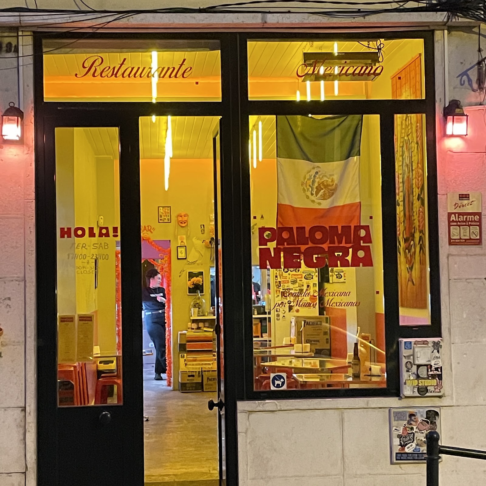 Paloma Negra | Restaurante Mexicano Lisboa: the place