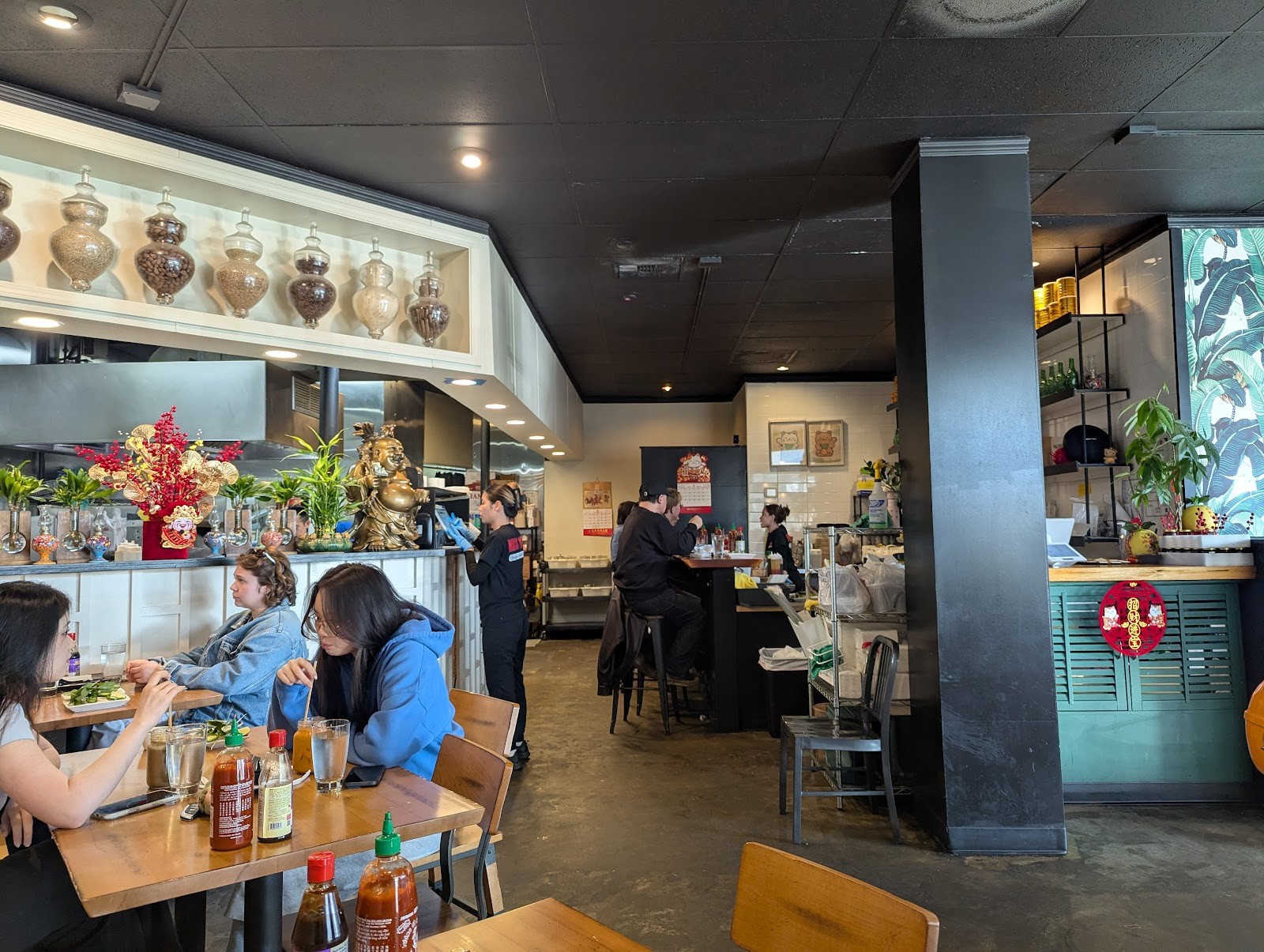 Miss Pho: the place