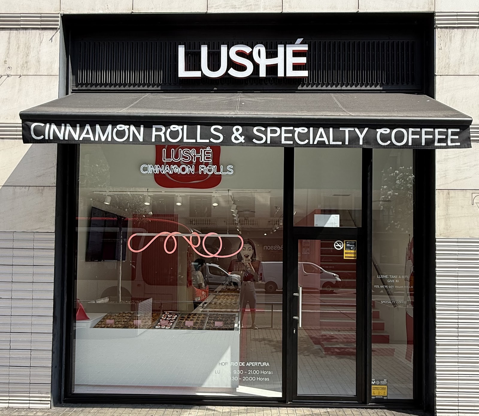 Lushé | Cinnamon Rolls Barcelona: the place