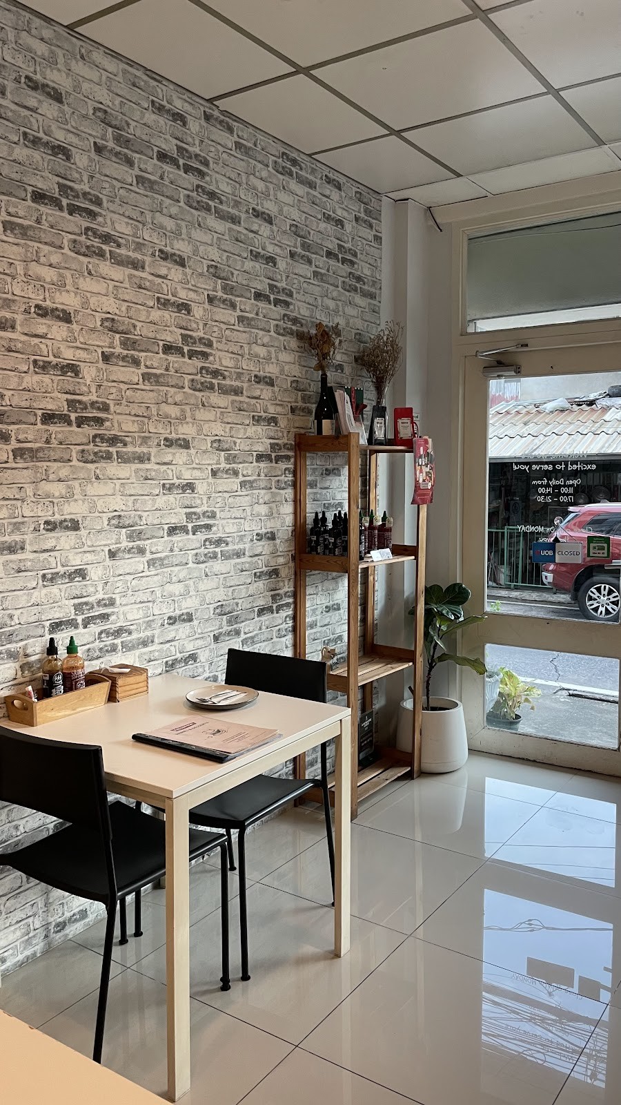 Vietnamese and More: the place