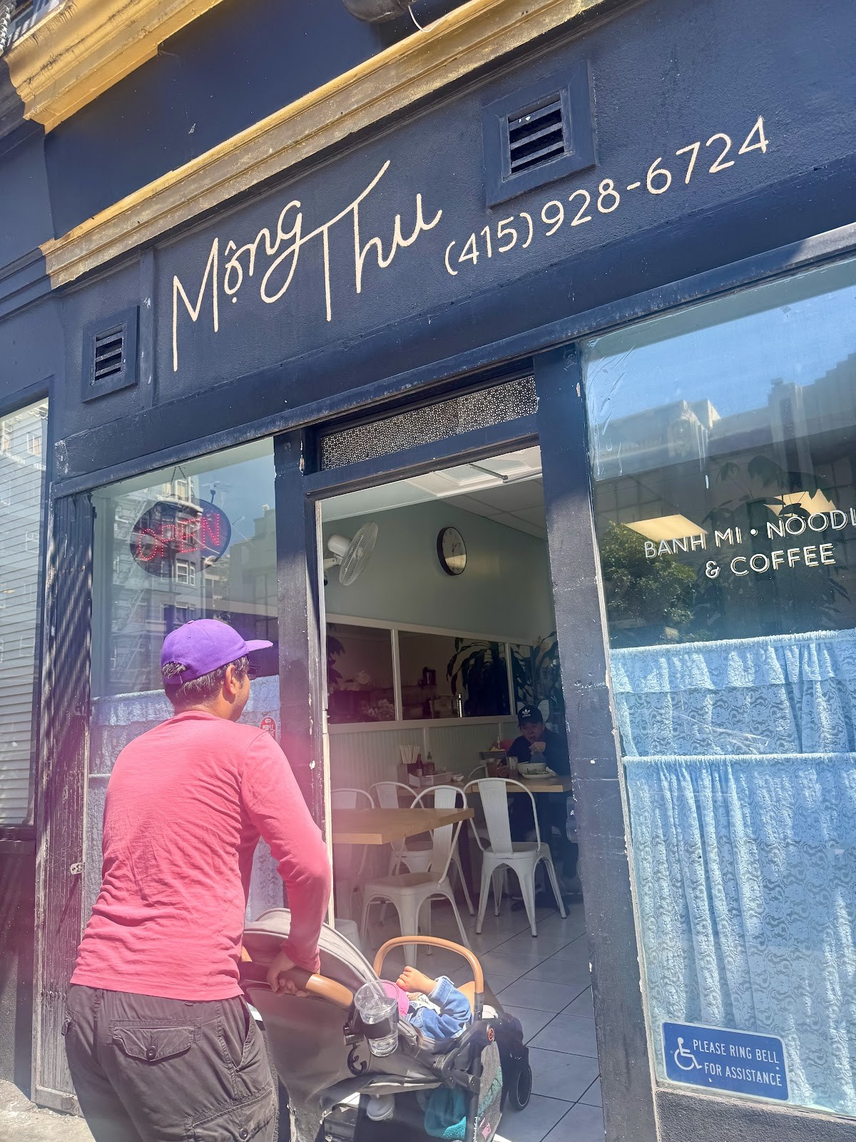 Mộng Thu Cafe: the place
