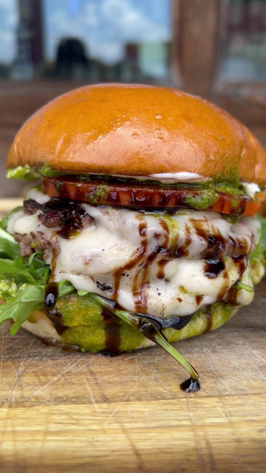 Mission Burger Co.: food & drinks
