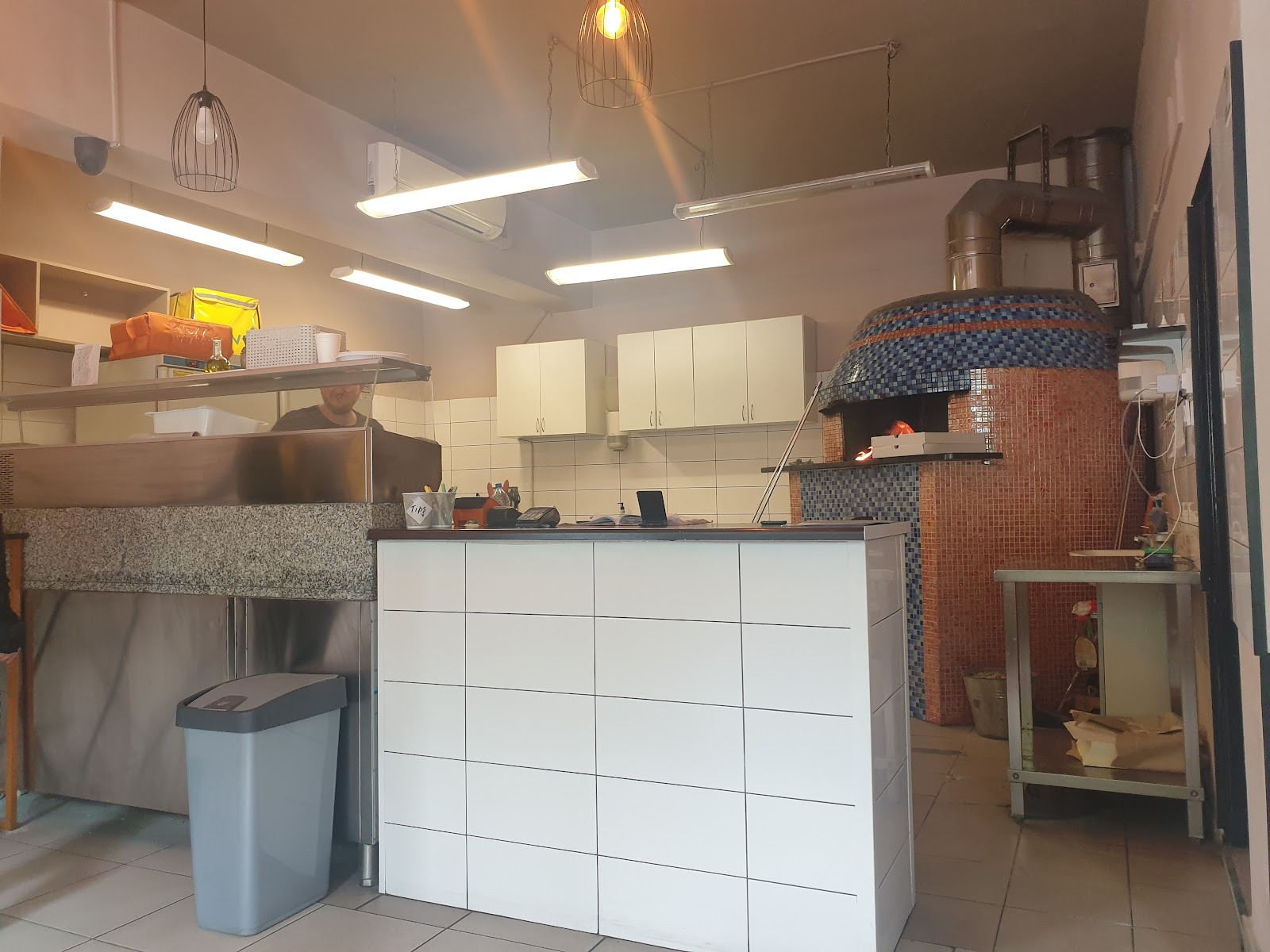 Pizza Napoletana Borsucza 12: the place