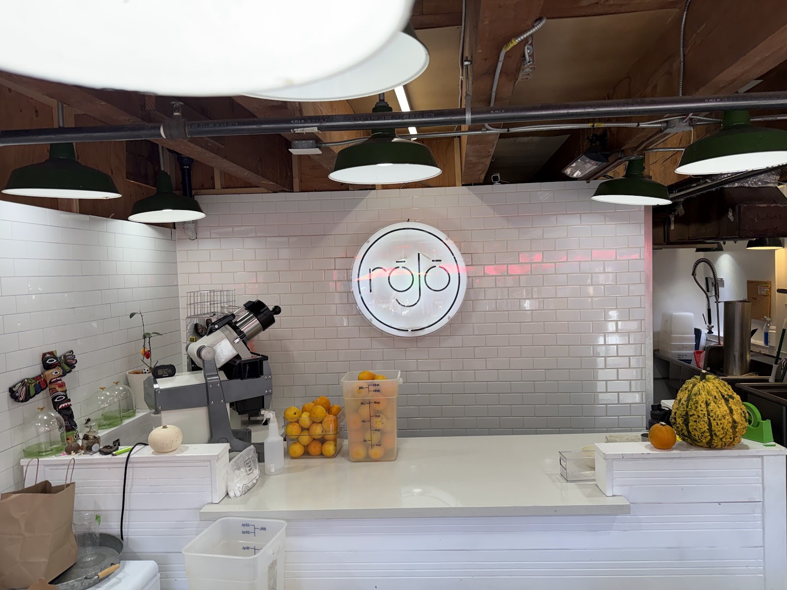 rōjō Juice: the place