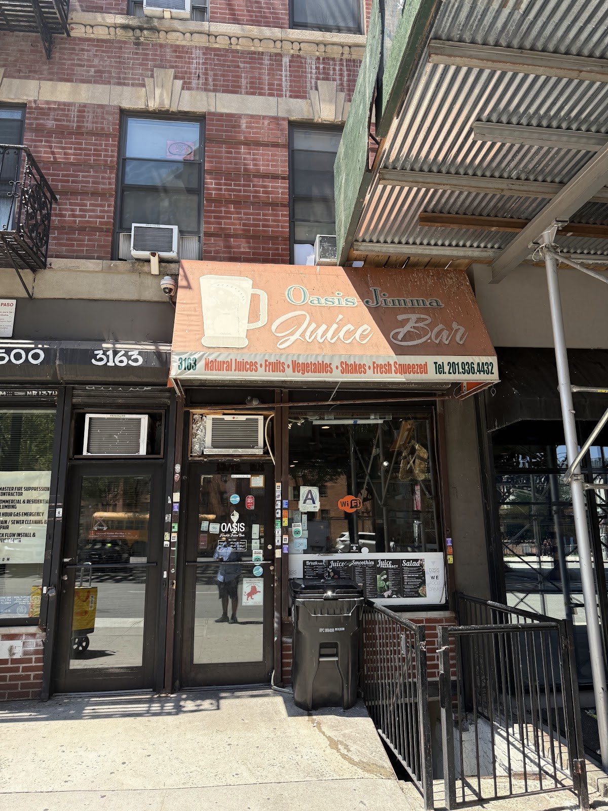 Oasis Jimma Juice Bar: the place