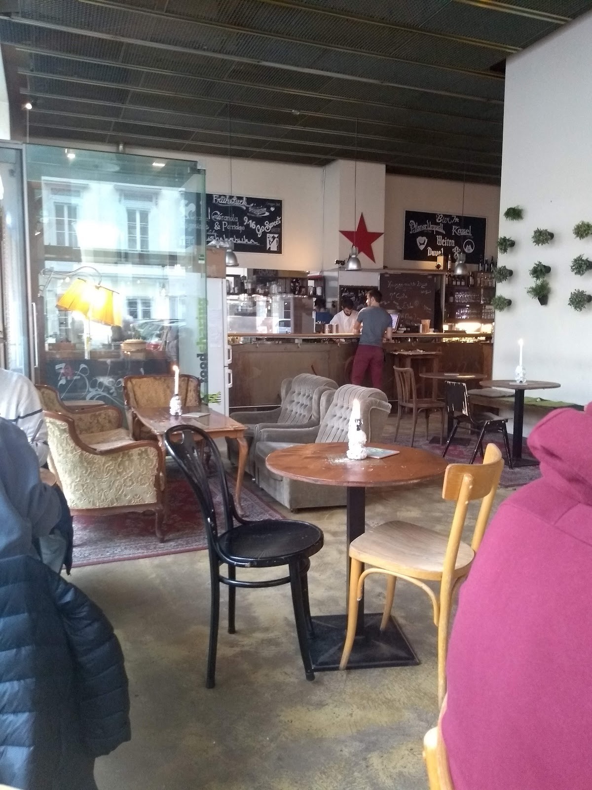 Cafe 7Stern: the place