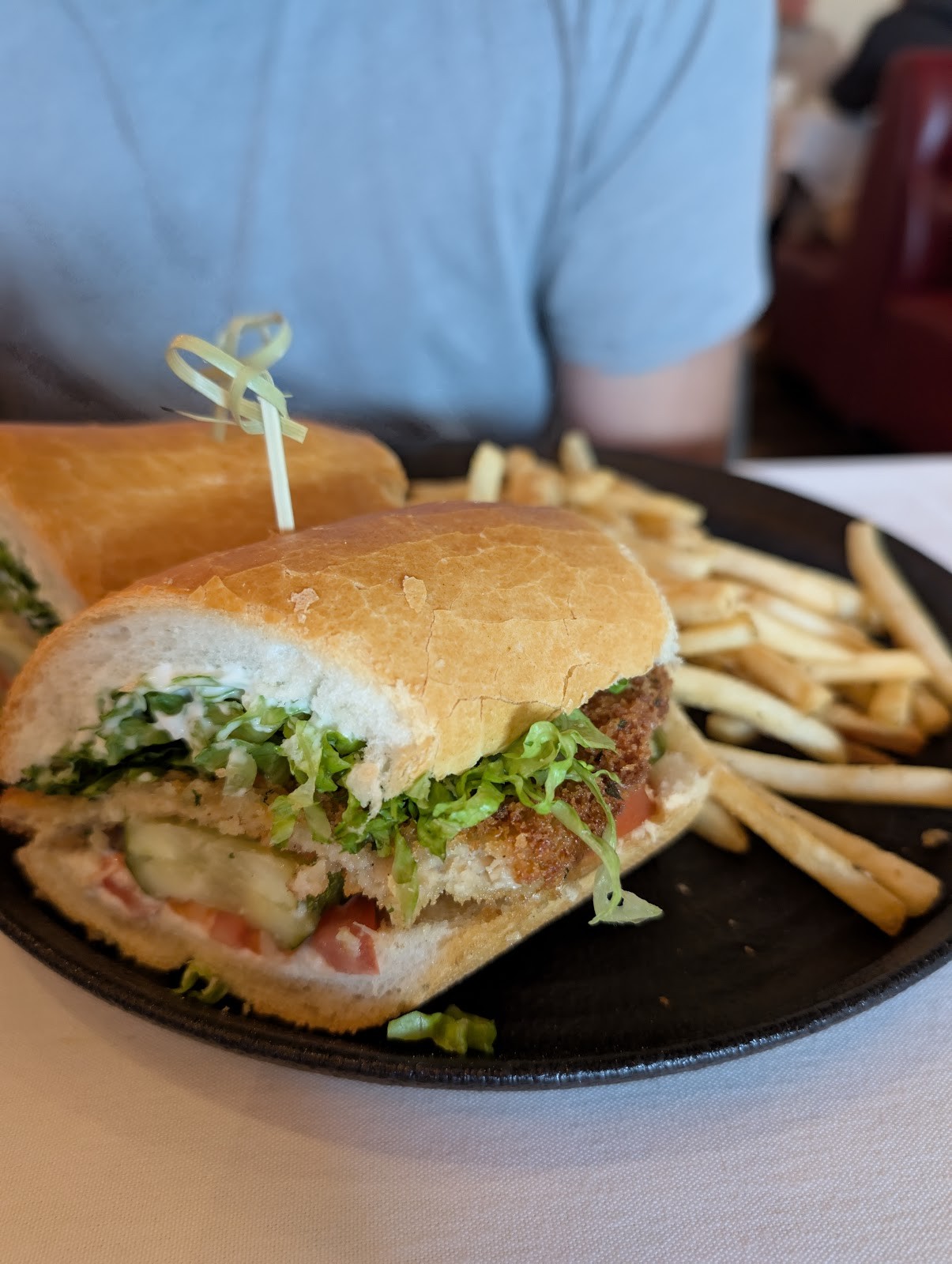 Crossroads Kitchen: food & drinks