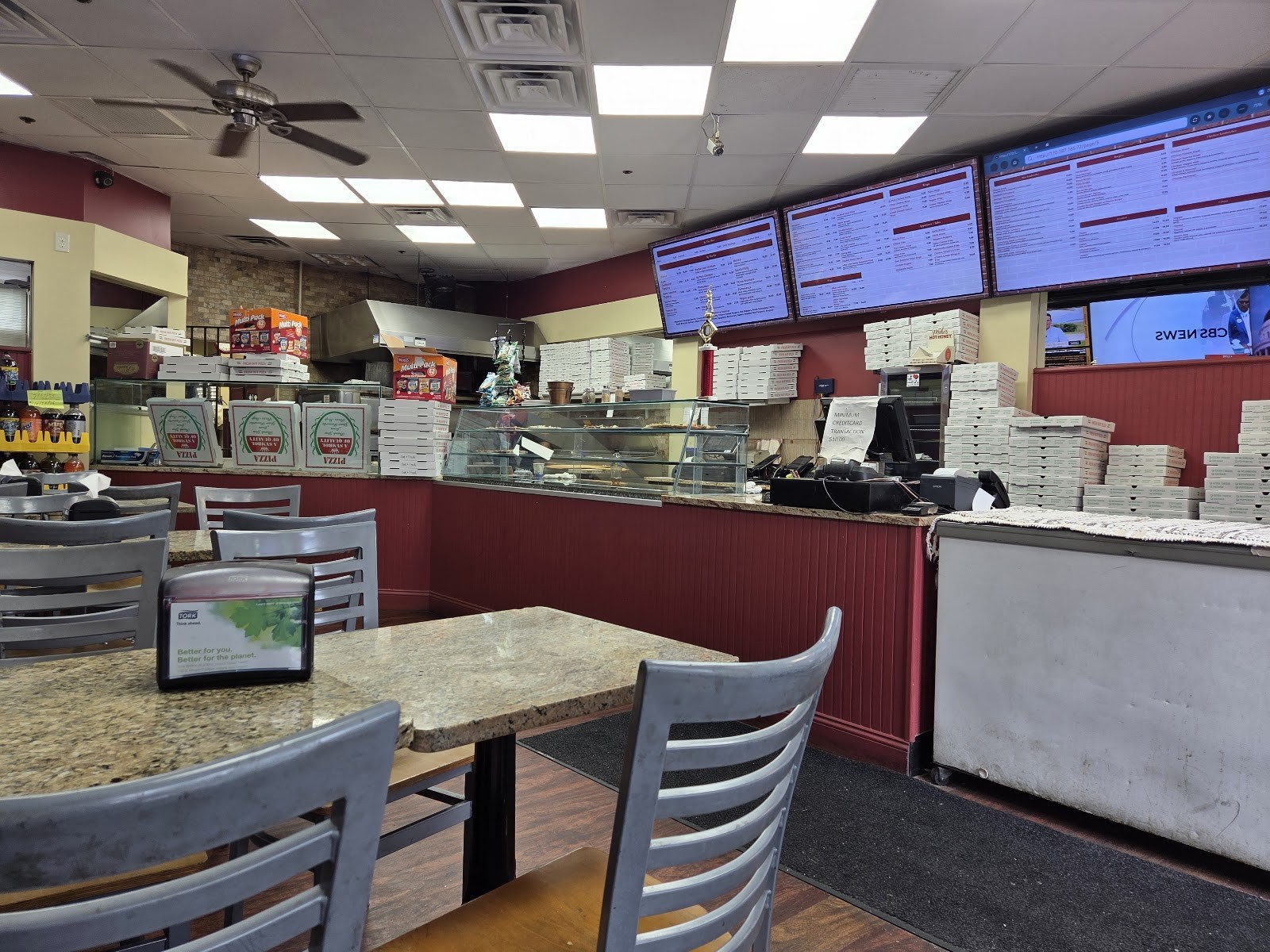 Toto's Pizzeria: the place