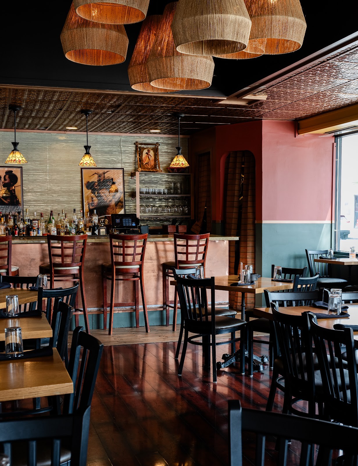 Demera Restaurant: the place