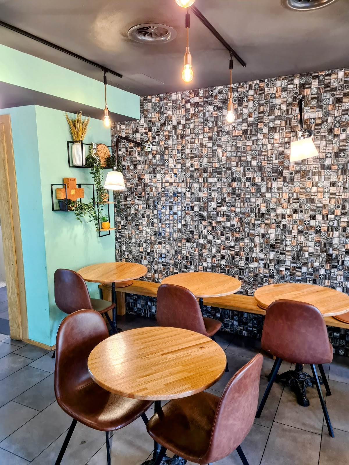 House of Mezze: the place