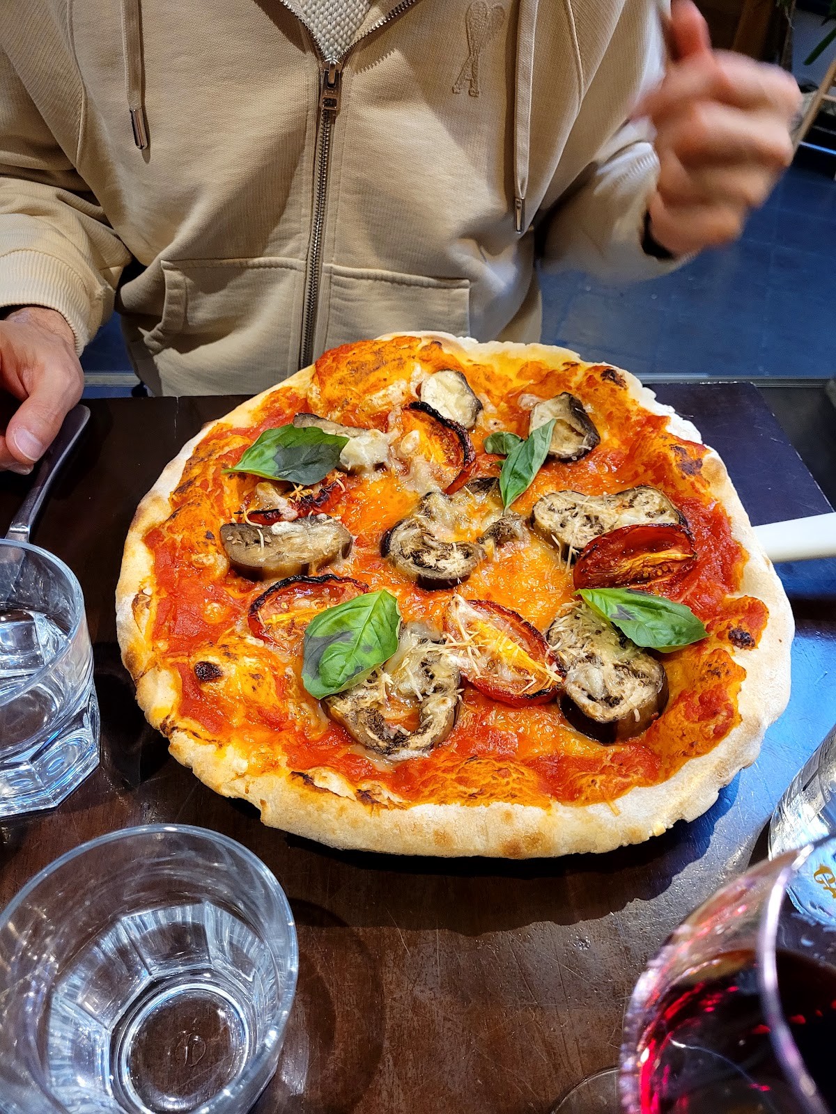 Mono: food & drinks