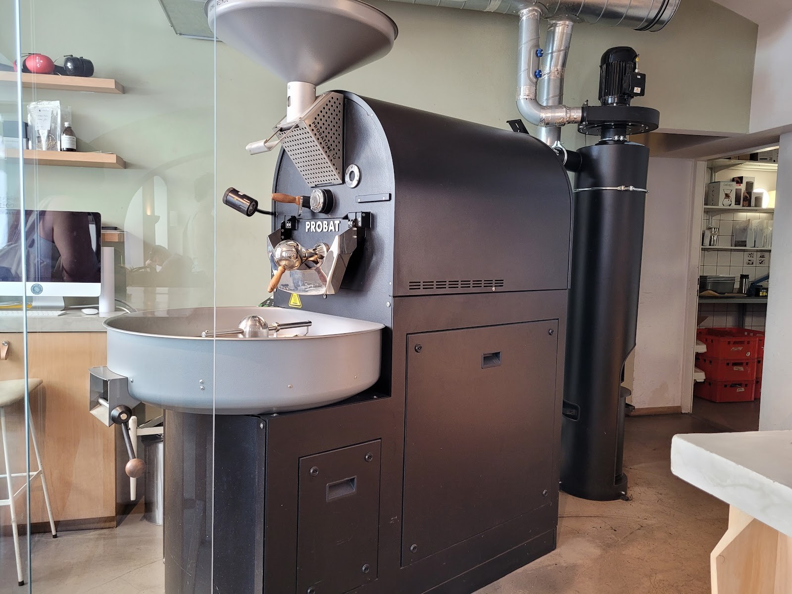Jonas Reindl Coffee Roasters: the place