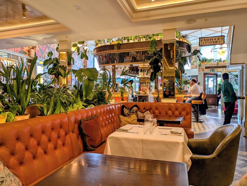The Ivy Cardiff: photo 4
