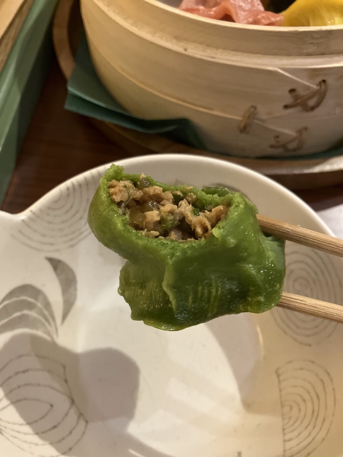 VEGAN GYOZA: food & drinks