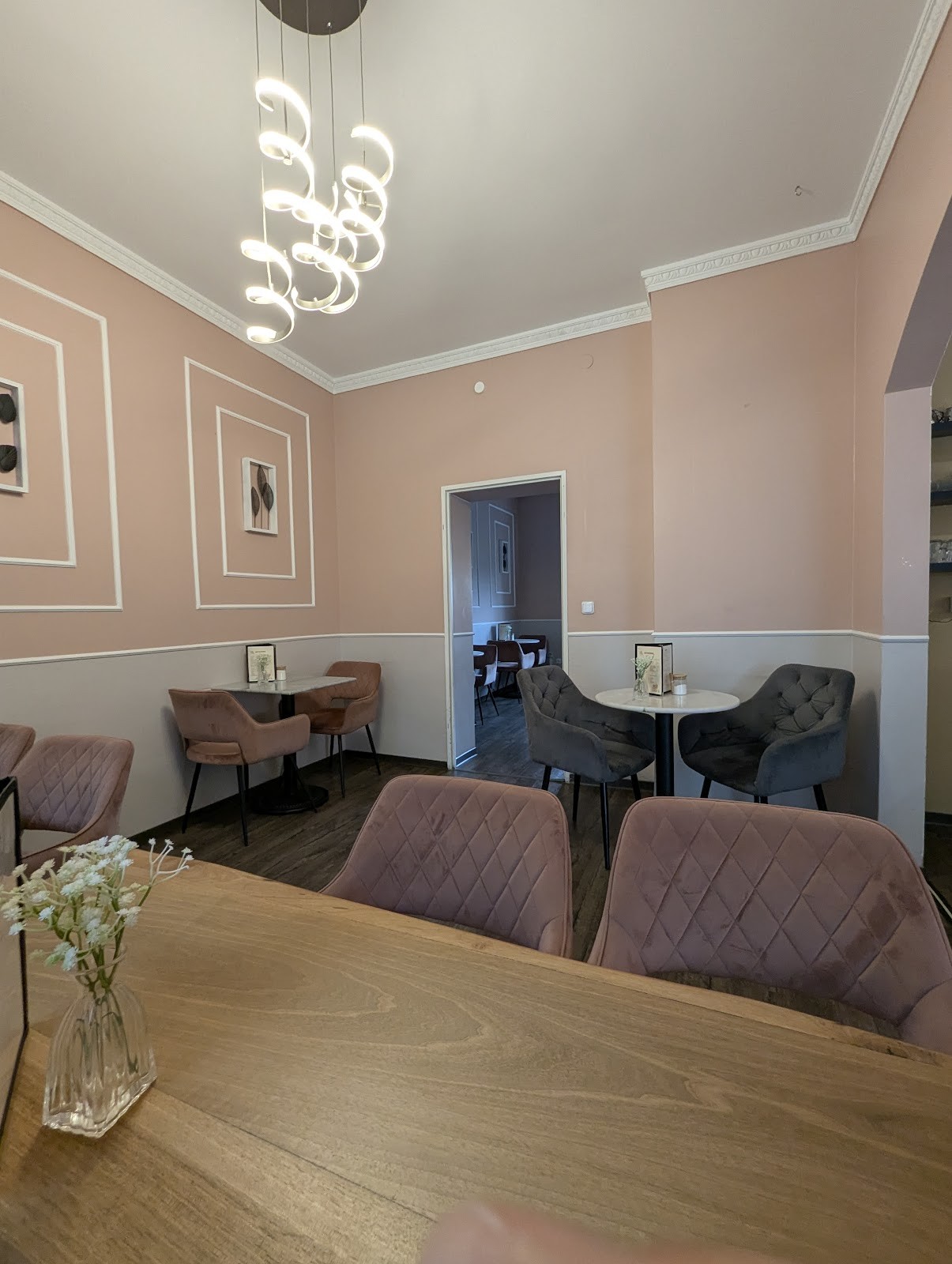 Linda‘s Café & Bakery: the place