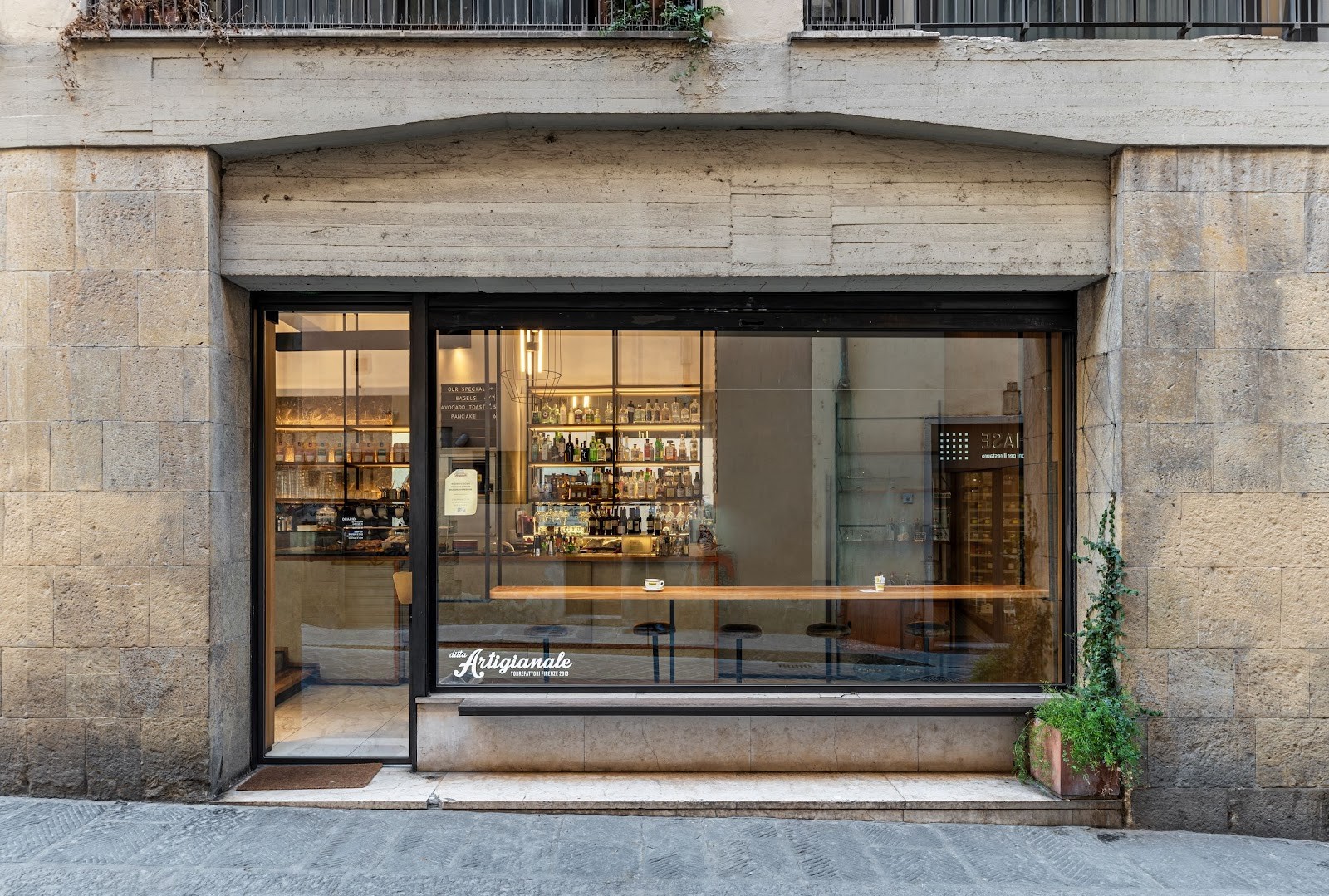 Ditta Artigianale Via dello Sprone Specialty Coffee: the place