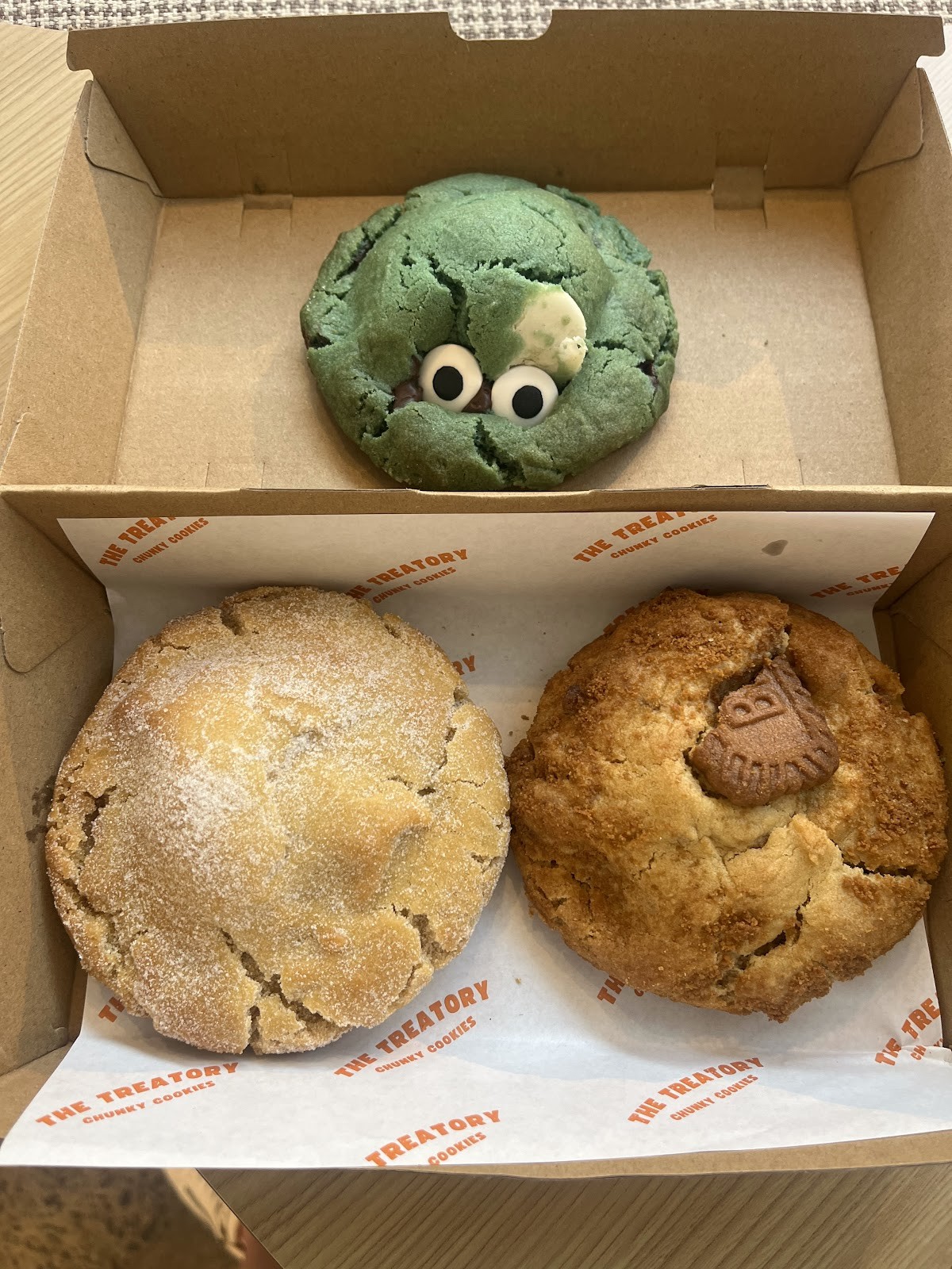 The Vegan Treatory: food & drinks