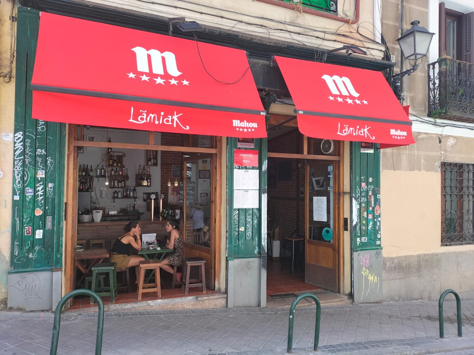 Lamiak de la Rosa: the place