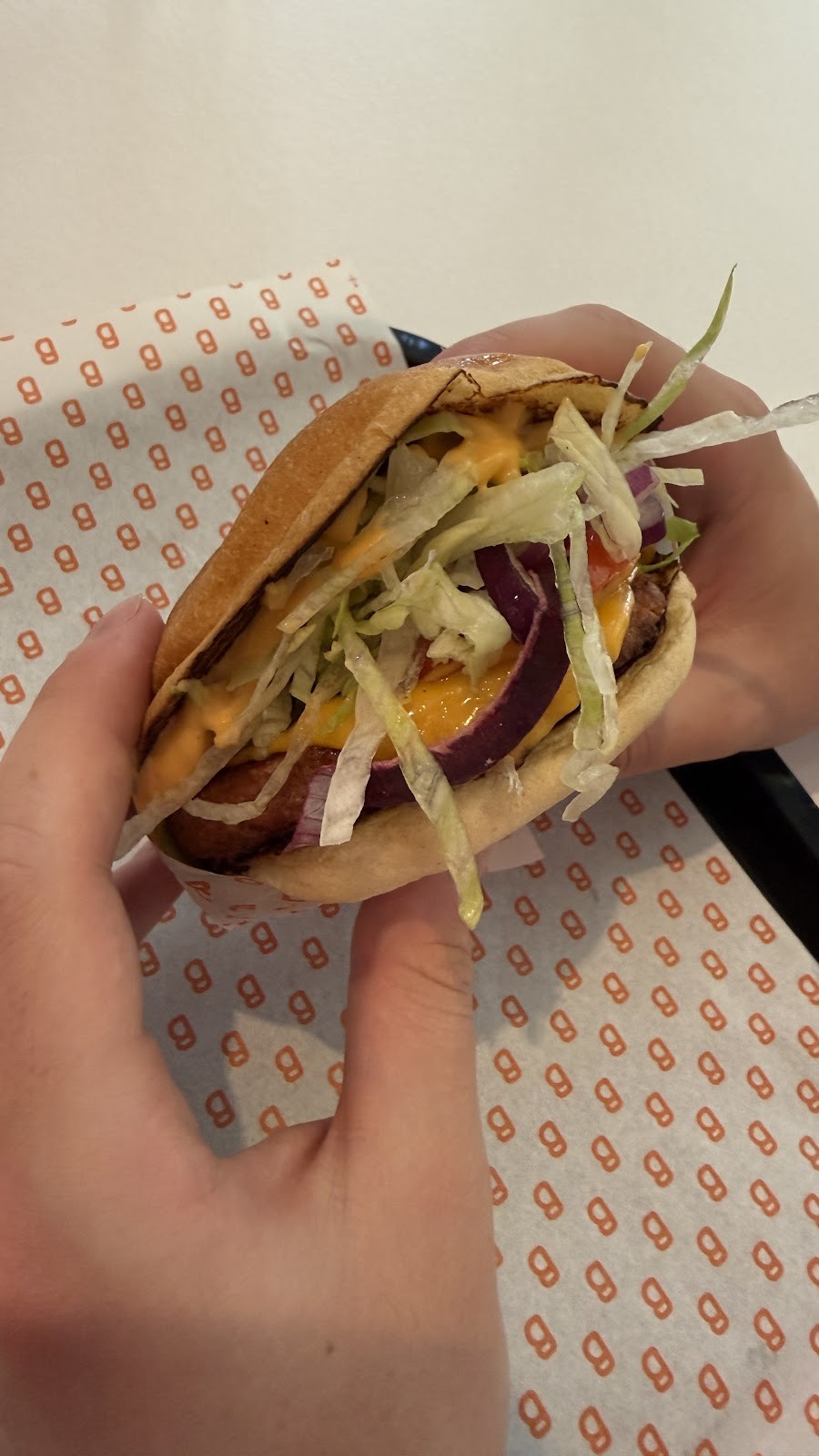 BETR Burger: food & drinks