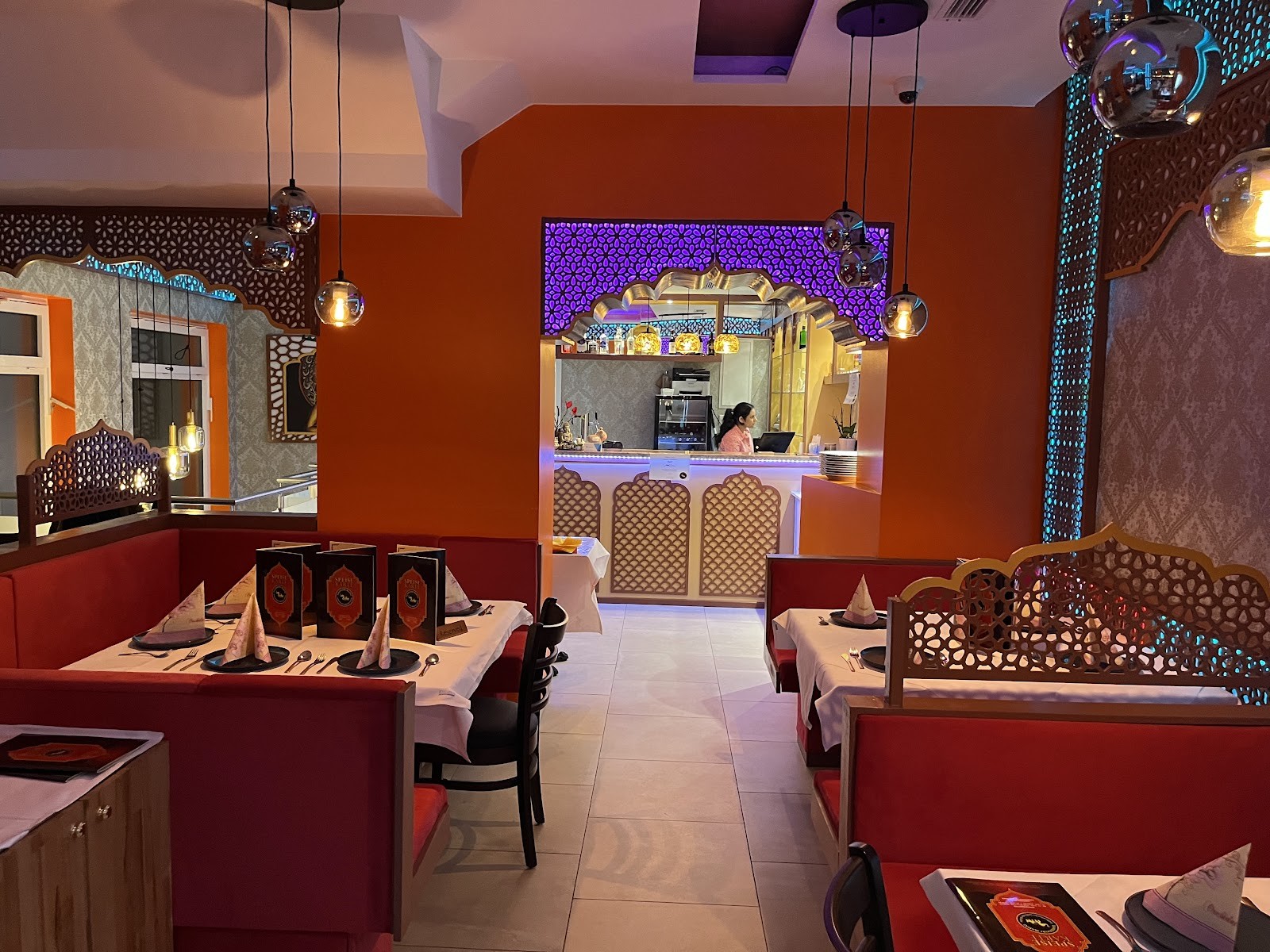 Tandoori Mahal: the place