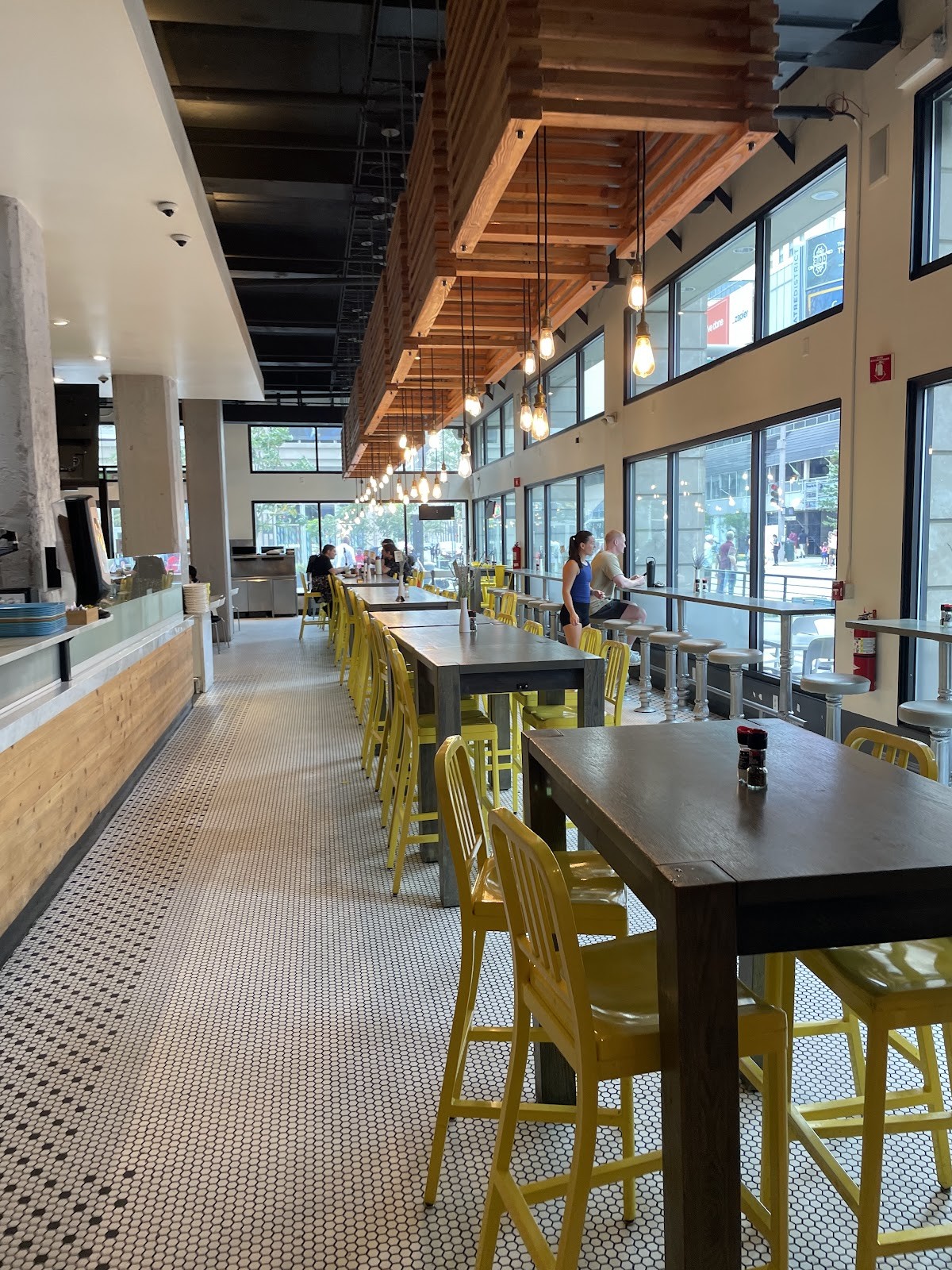 Modern Market Eatery - Champa: the place
