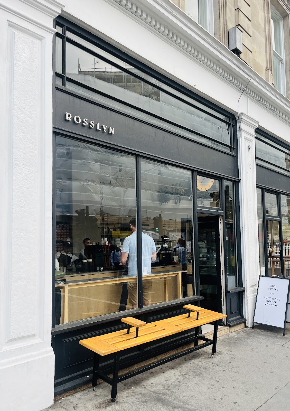Rosslyn Coffee Queen Victoria Street: the place