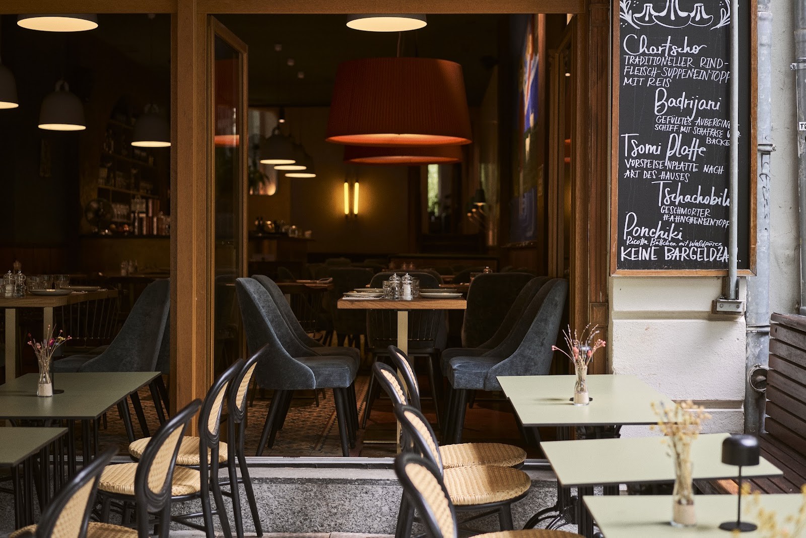 Restaurant Tsomi: the place