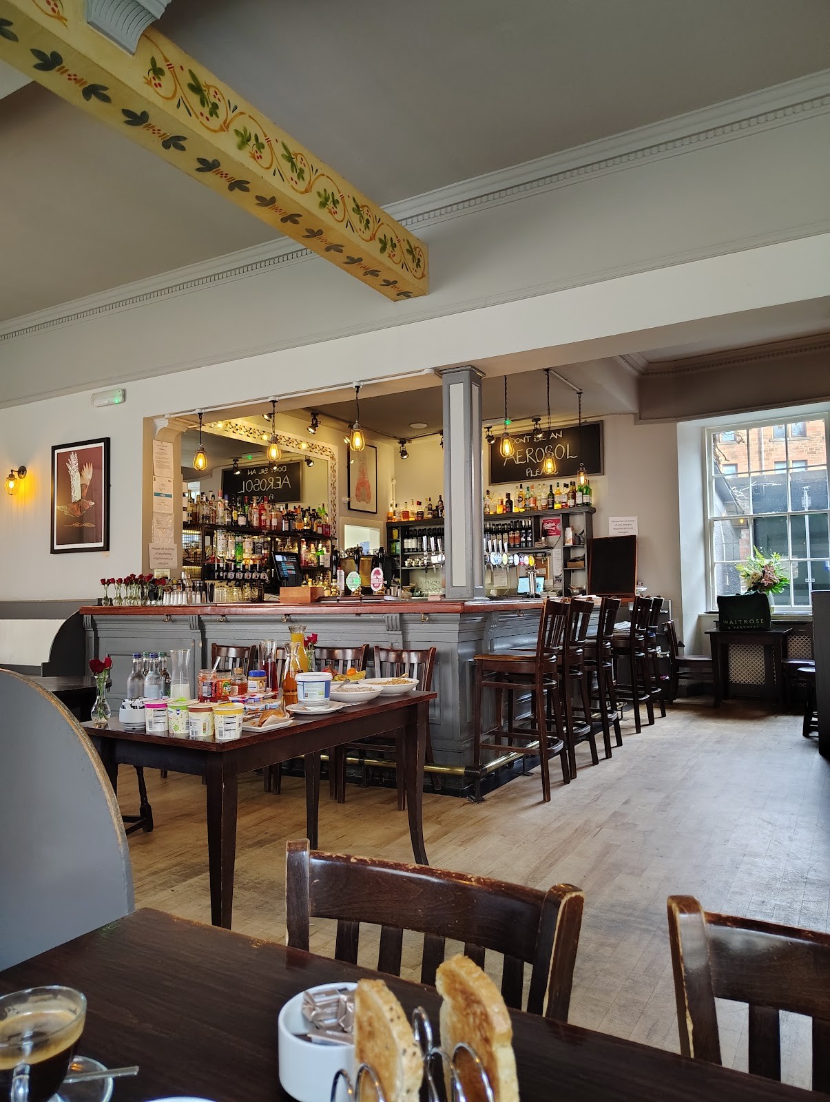 Babbity Bowster Bar/Restaurant/Hôtel: the place