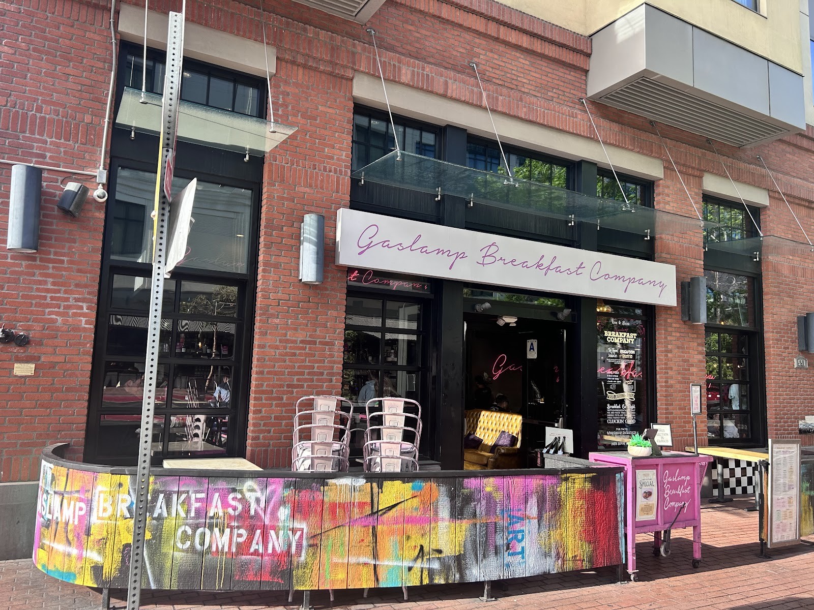 Gaslamp Breakfast Company: the place