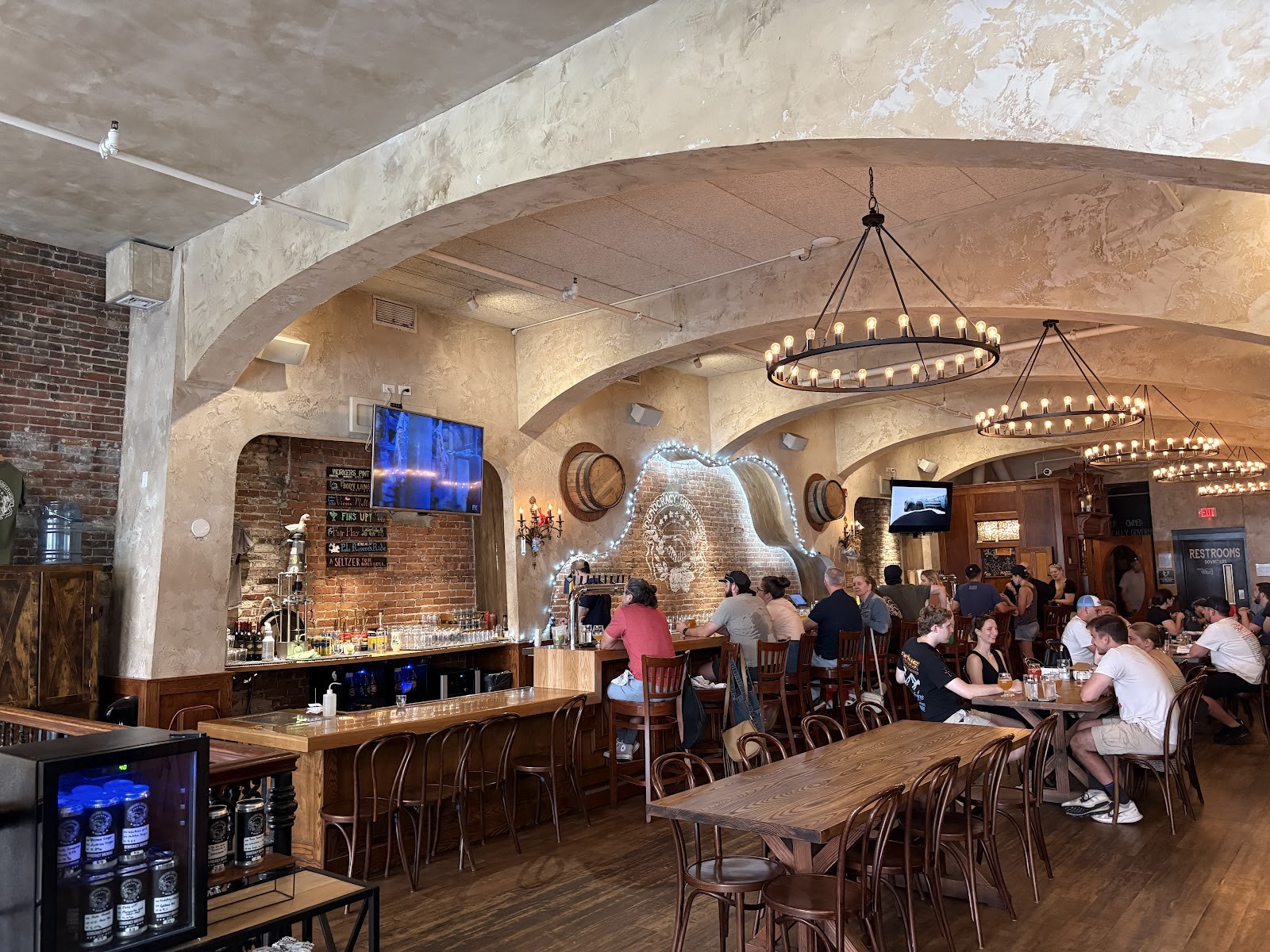 Democracy Brewing: the place