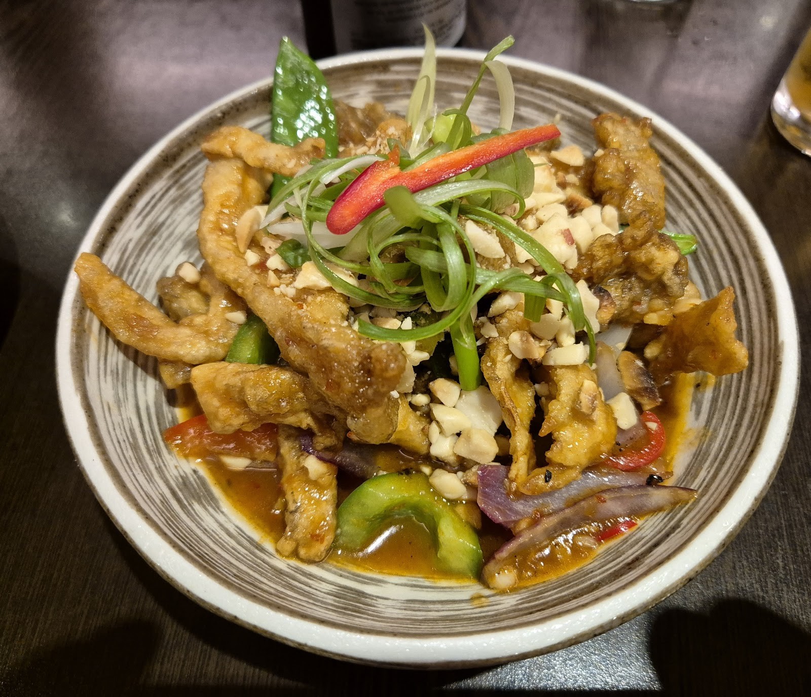 Suissi Vegan Kitchen: food & drinks