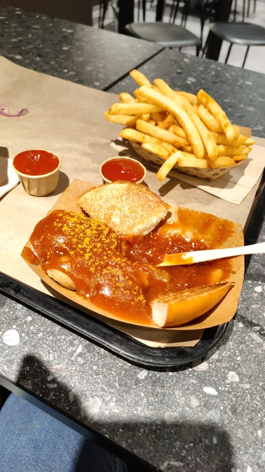 VINCENT: food & drinks