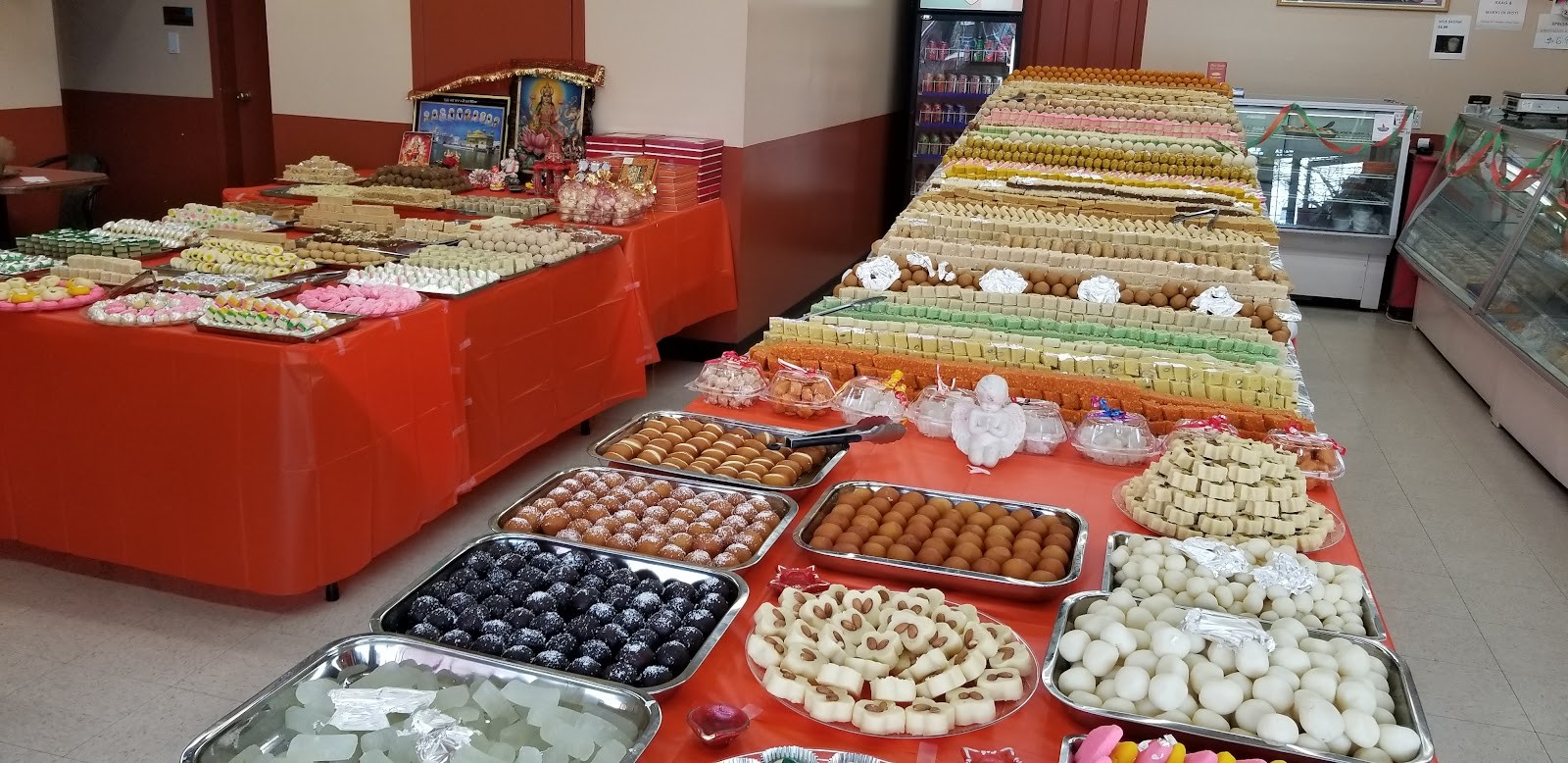 Best Quality Sweets & Restaurant: the place