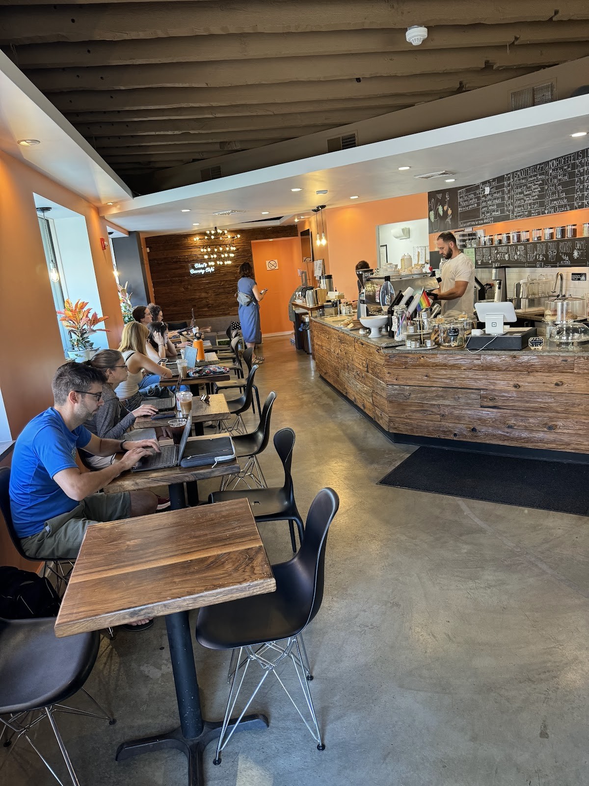Bleri's Beanery Cafe: the place