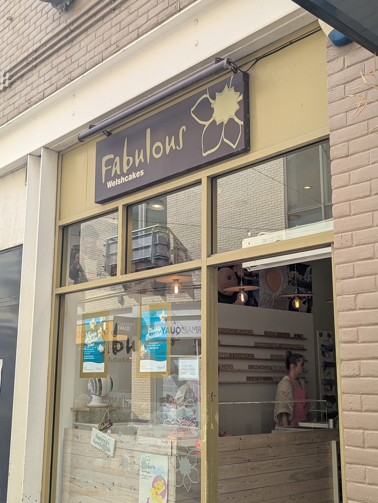Fabulous Welshcakes Cardiff Bay: the place