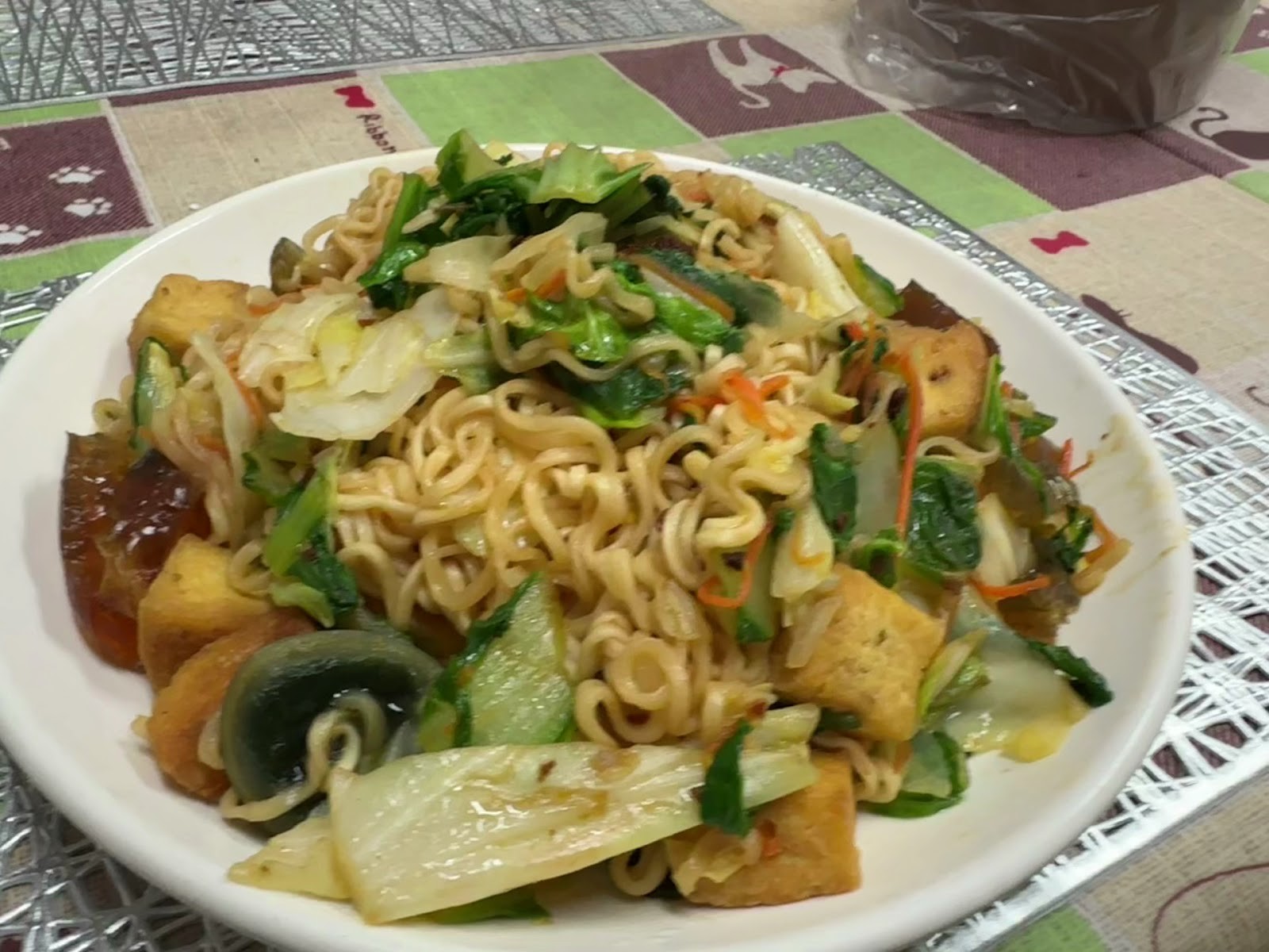 Qí Xīn Shū Shí Fāng 齊芯蔬食坊: food & drinks