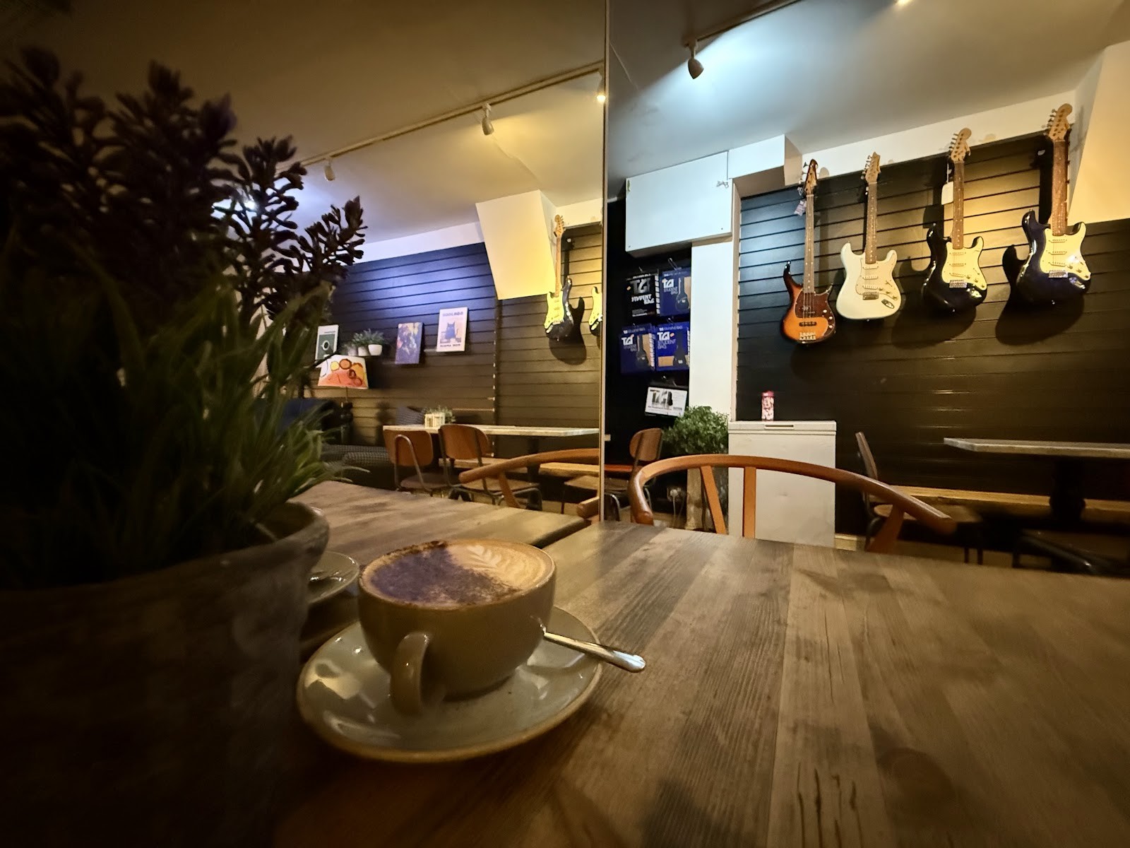 Music & Beans Haringey: the place