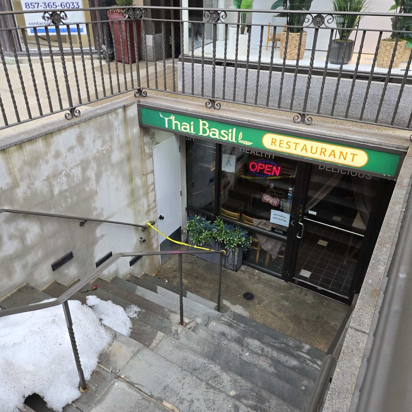 Thai Basil: the place