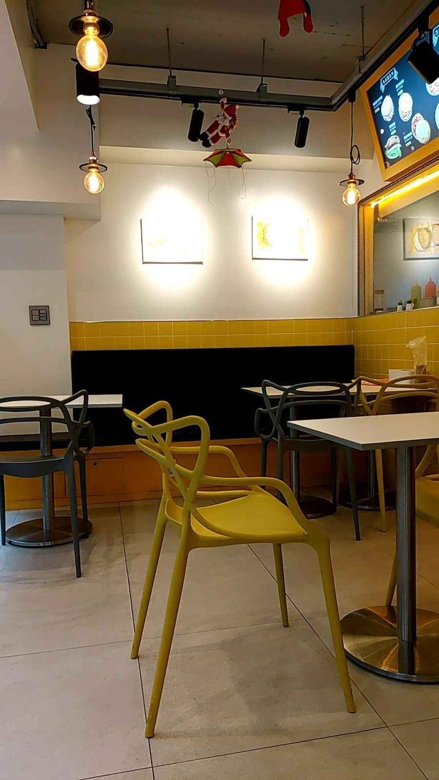 Ee Won Sang 의원상: the place