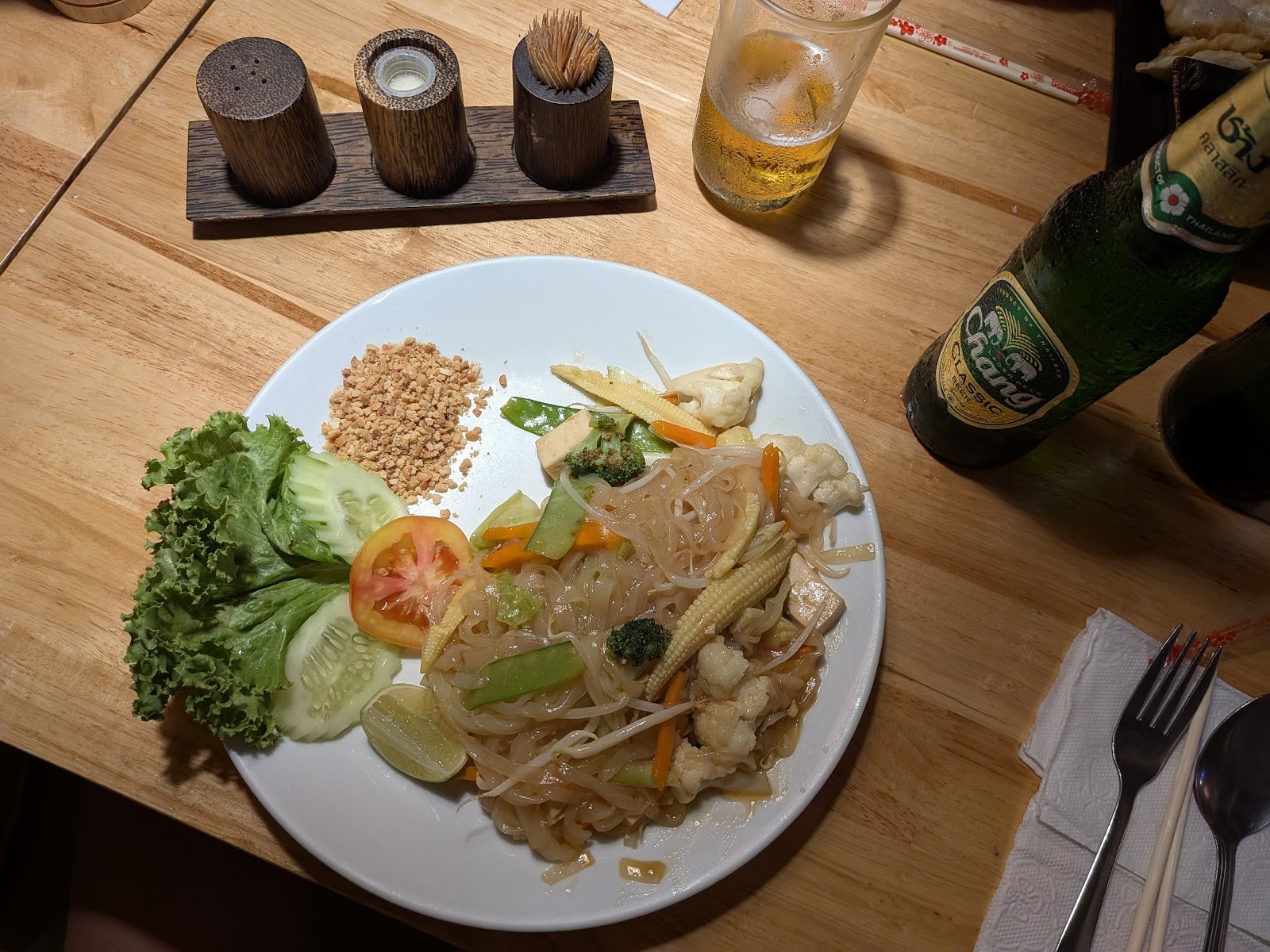 Ethos Vegetarian & Vegan Restaurant: food & drinks