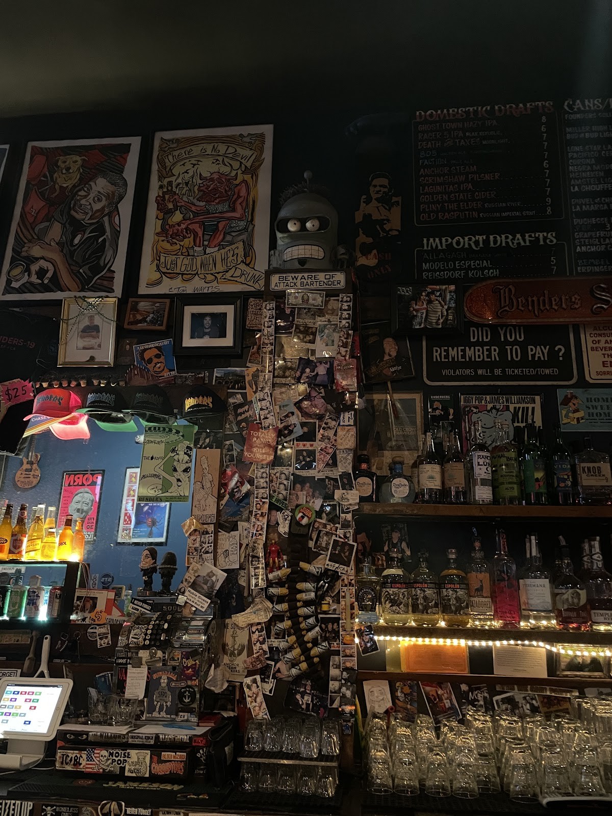 Bender's Bar & Grill: the place