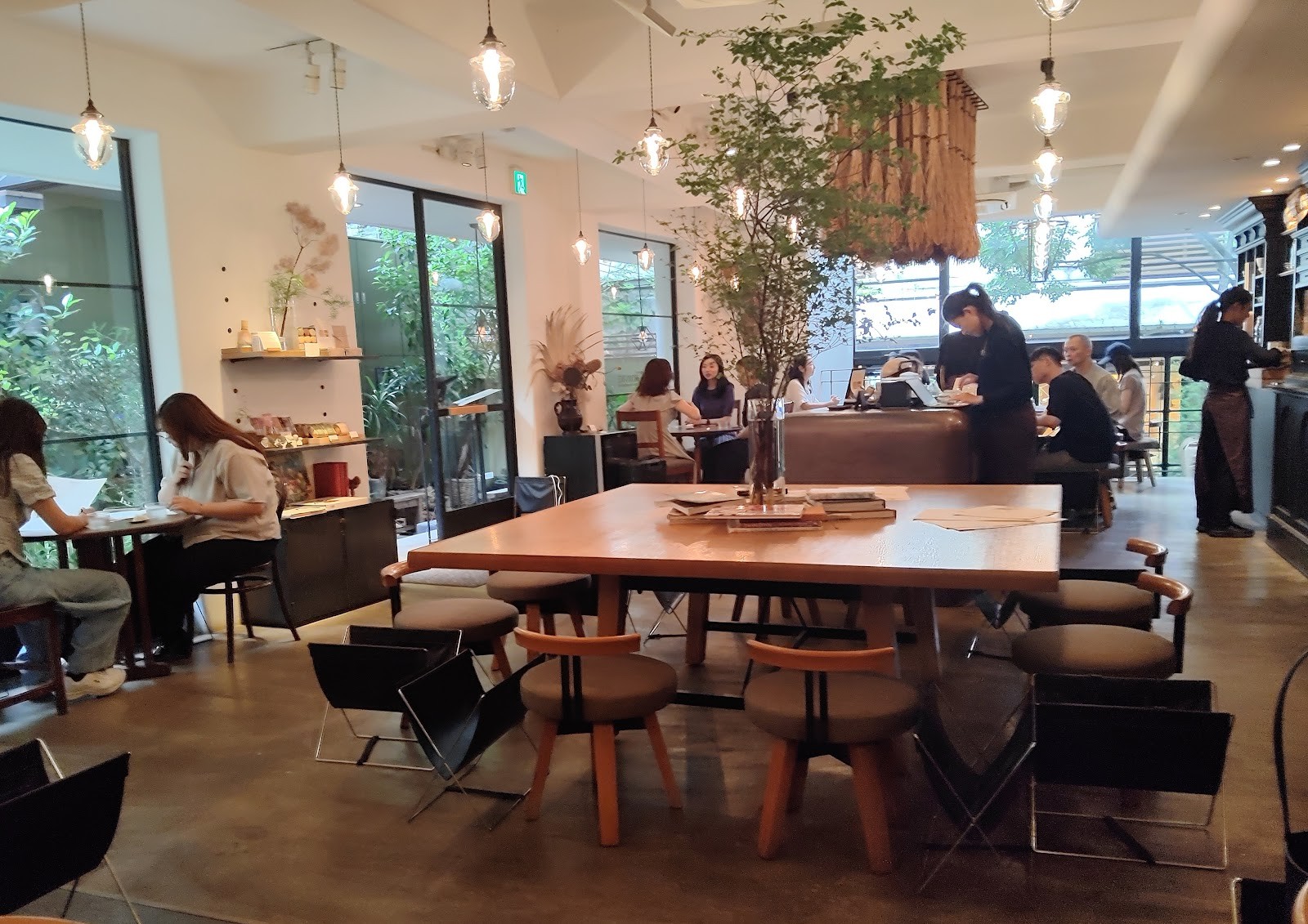 Brown Rice Tokyo Omotesando: the place