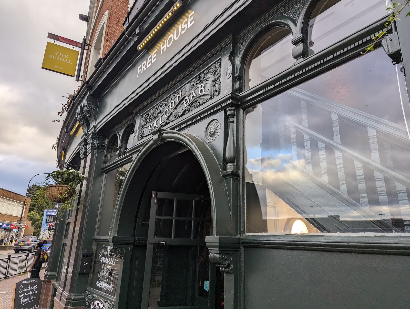 The Signal Pub: the place