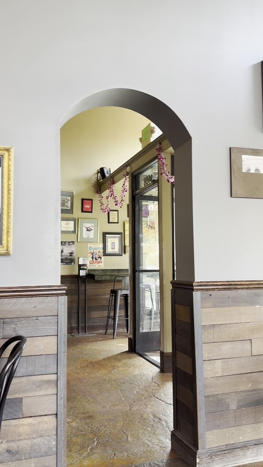 North Beach Pizza: the place