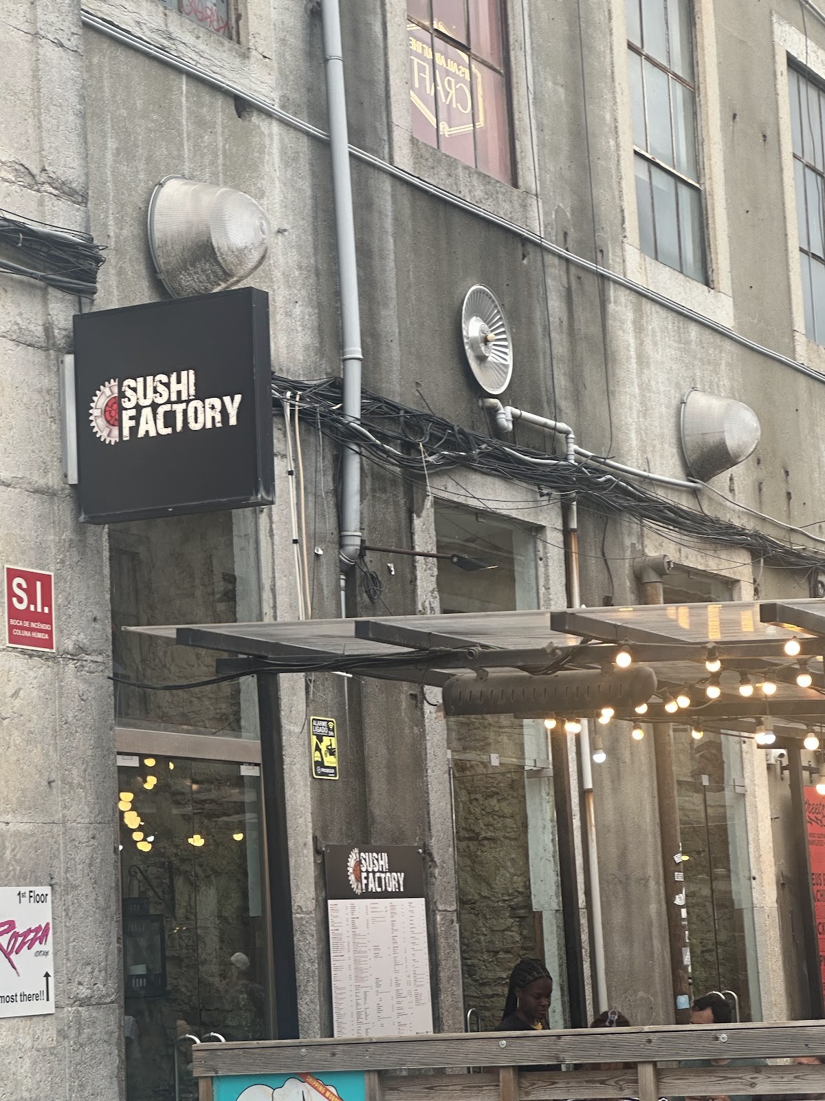 Sushi Factory: the place