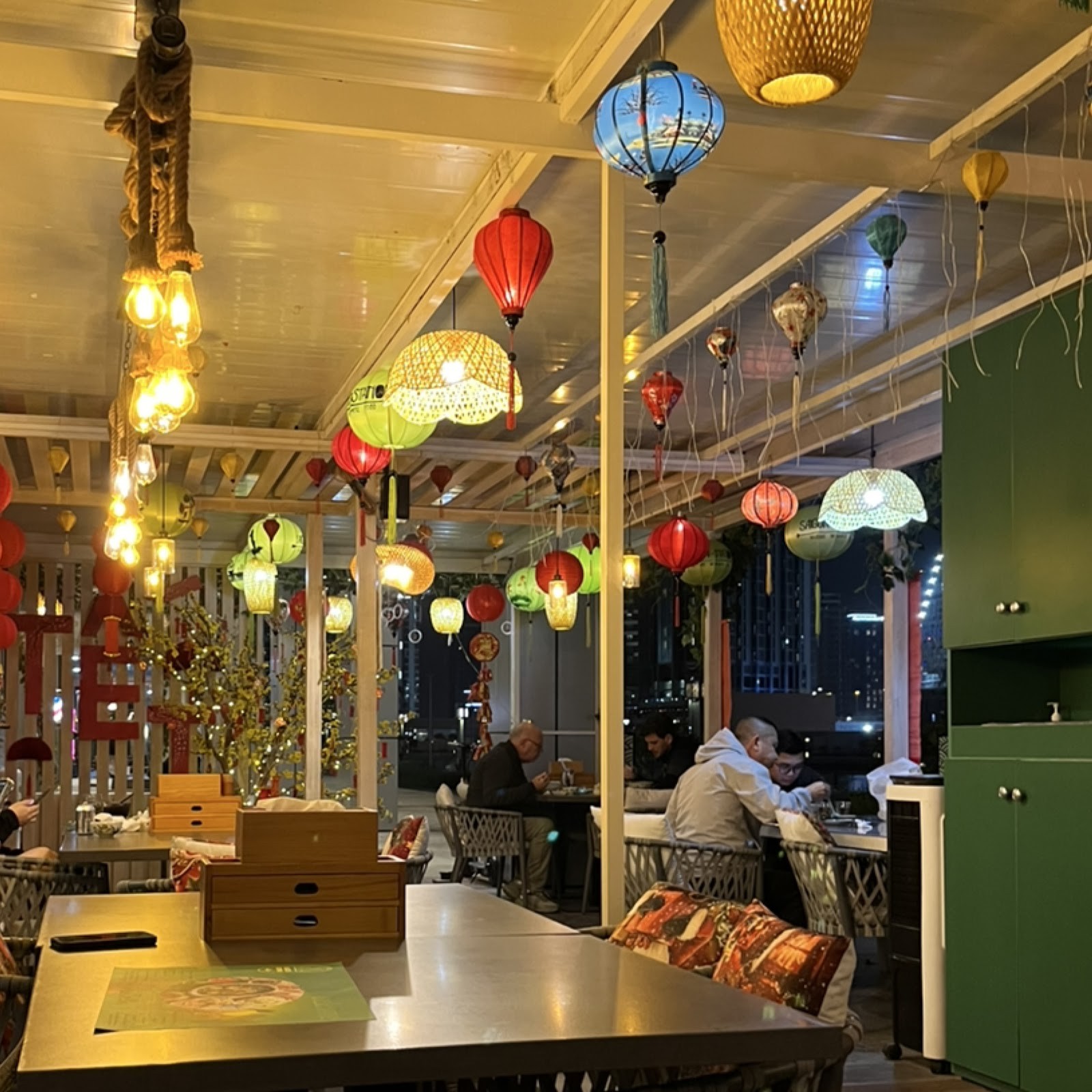 Saigon Station Restaurant: the place