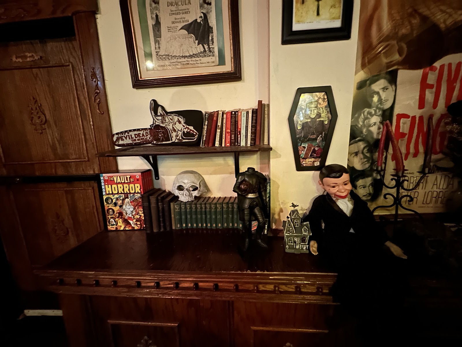 the Flying Fox Tavern: the place