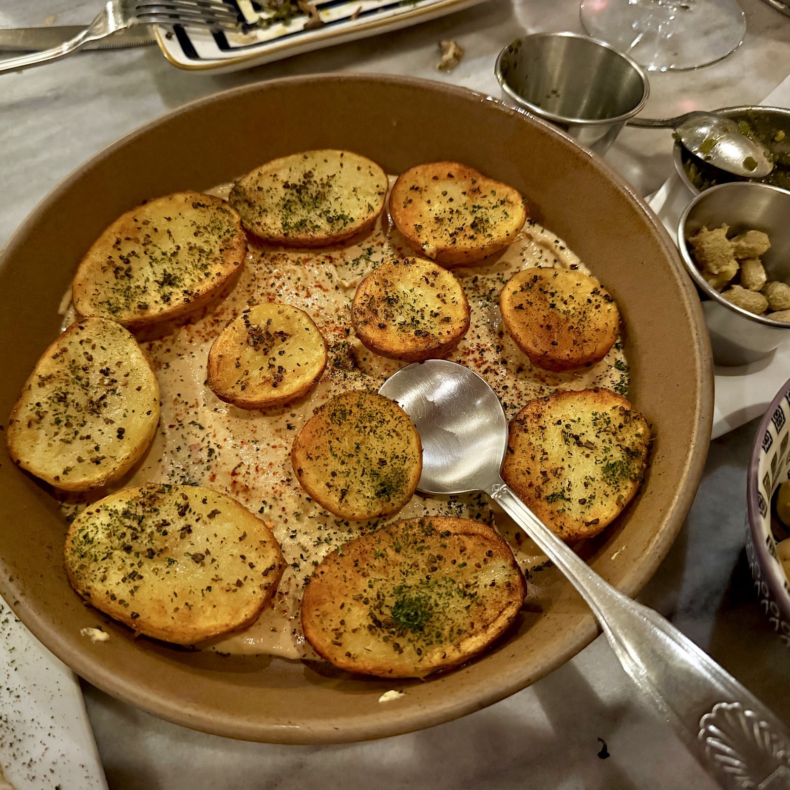 Mazal: food & drinks